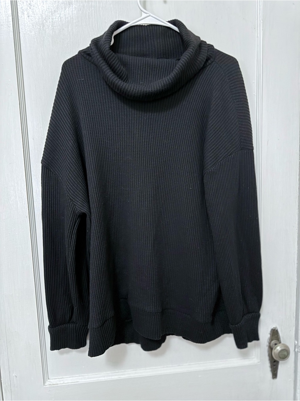 GAP Ribbed Turtleneck Sweater - Picture 1 of 3